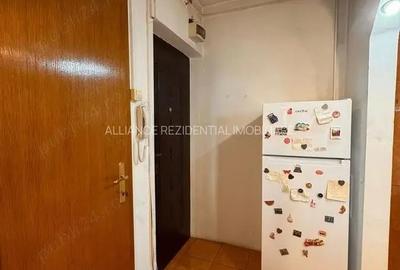 Apartament 2 camere de vanzare Pia?a Sudului | Sun Plaza | Metrou la 2 minute - 1