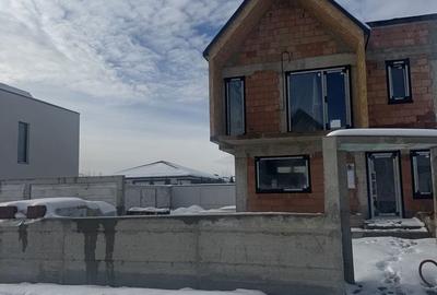 Casă cu 4 camere în Cristian - 7