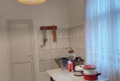 Casă cu 4 camere în Central - 14