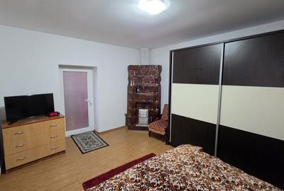 Casă cu 4 camere în Independența - 7