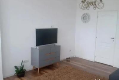 Apartament cu 3 camere decomandat în George Enescu - 1