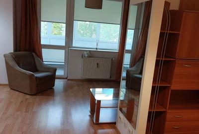 Apartament cu 2 camere decomandat în Drumul Taberei - 3
