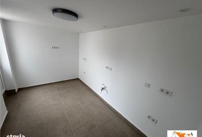 Casă cu 4 camere în Central - 3