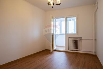 Vanzare apartament 3 camere-renovat, luminos si spatios, zona Iancului - 9