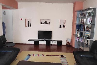 Apartament cu 2 camere decomandat în 22 Decembrie - 6