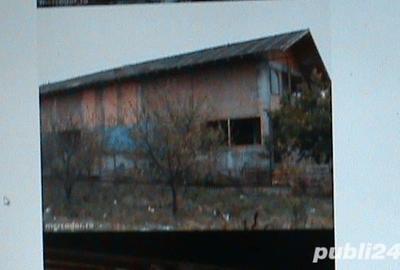 Casă cu 6 camere cu Teren 800 Mp în 1 Decembrie - 4