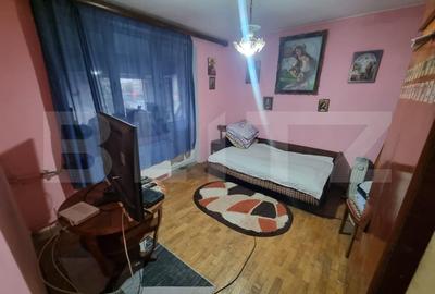 Apartament cu 3 camere semidecomandat în Calea București - 4