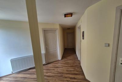 Casa strada Narciselor cu posibilitati multiple de utilizare - 7