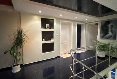 Casă cu 4 camere cu Teren 200 Mp în Central - 3