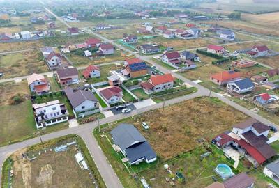 Casă cu 3 camere cu Teren 300 Mp în Frumușeni - 3