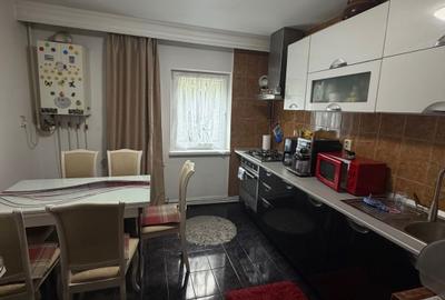 Apartament cu 3 camere decomandat în Central - 7
