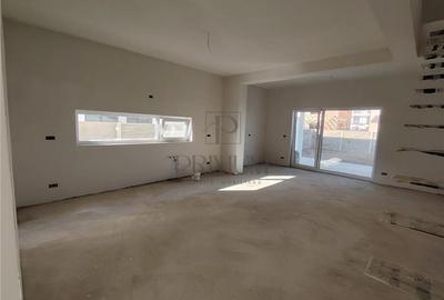 Duplex cu 4 camere cu Canalizare în Moșnița Nouă - 5