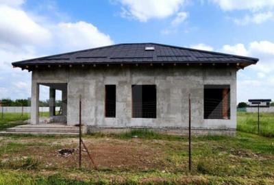 Casă cu 4 camere cu Teren 374 Mp în Central - 4