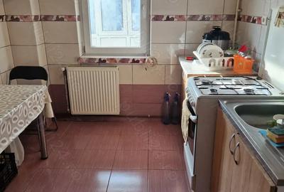 Apartament cu 2 camere decomandat în Rovine - 6