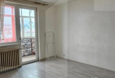 Apartament cu 2 camere semidecomandat în Central - 2
