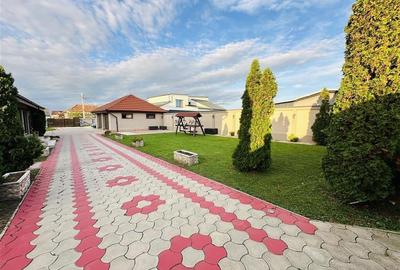 VILA MODERNA CU ETAJ, TEREN 1019 MP, DUBLU FRONT, ZONA LES - 13