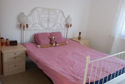 Casă cu 4 camere în Exterior Vest