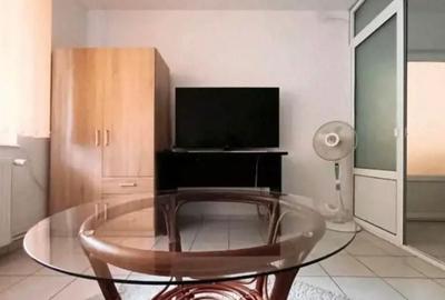 Piața Tomis 3 - garsonieră decomandată mobilată utilată - 6