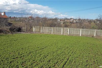 Teren de 3800 mp, în Plopșoru - 4