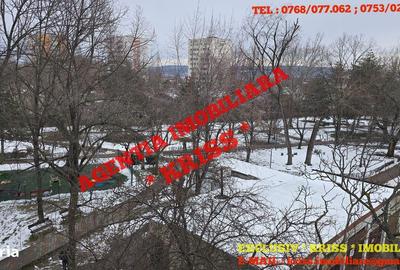 Apartament cu 3 camere semidecomandat în Craiovei - 15