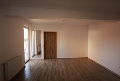 Apartament cu 2 camere decomandat în Central - 12