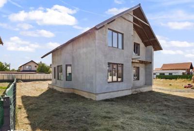 Casă cu 5 camere cu Canalizare în Șagu - 2