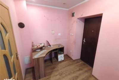 Casă cu 3 camere cu Teren 150 Mp în Central - 2