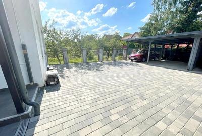 Casă individuală cu 9 camere cu Canalizare în Între Lacuri - 11