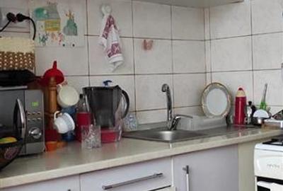 Apartament cu 3 camere decomandat, mobilat în Școlilor - 13