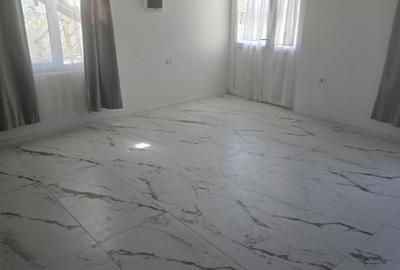 Casă cu 3 camere cu Teren 300 Mp în Central - 3