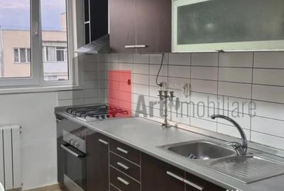 Apartament cu 2 camere semidecomandat în Costin Georgian - 3