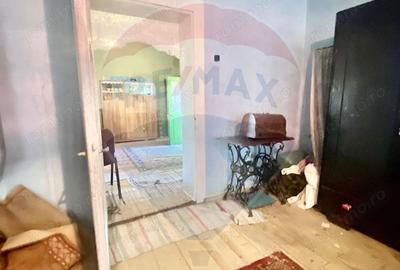 Casă cu 3 camere cu Teren 1163 Mp în Nord - 7