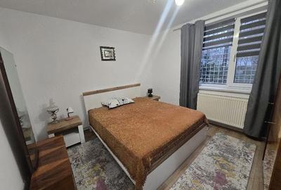 Apartament cu 2 camere decomandat în Tomis III - 4