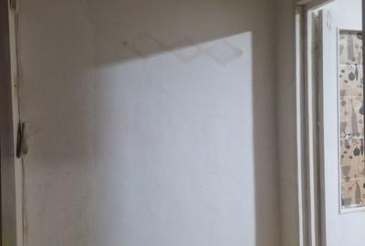 Apartament cu 3 camere semidecomandat în Malu Roșu - 5