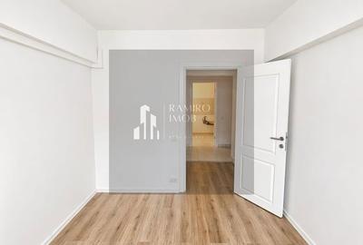 Apartament cu 3 camere în Tei