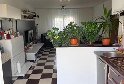 Casă cu 7 camere cu Canalizare în Cumpăna - 3