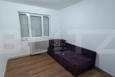 Apartament cu 3 camere, decomandat, cetate - 4