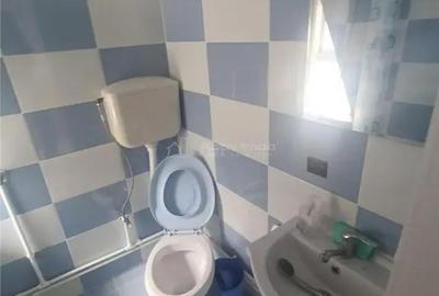 Casă cu 16 camere cu Teren 694 Mp în Central - 10