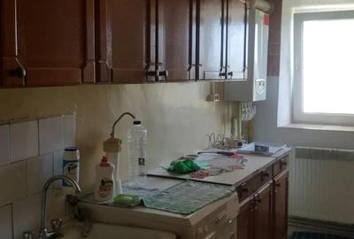 Apartament cu 3 camere în Central - 3