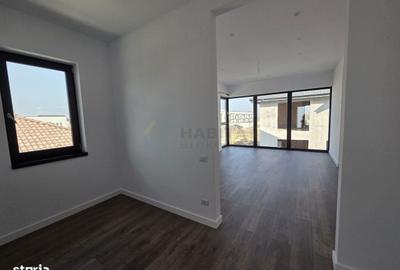 Casă cu 5 camere cu Teren 300 Mp în Tineretului - 18