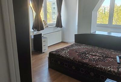 Apartament cu 4 camere decomandat în Drumul Carului - 6