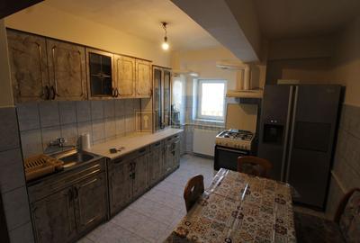 Apartament cu 2 camere decomandat, mobilat în Bucovina - 12