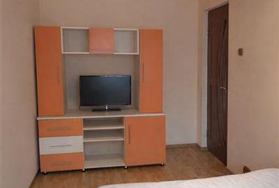 Apartament cu 3 camere decomandat în Central - 7