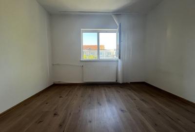Apartament cu 2 camere decomandat, zona Lipovei - 4