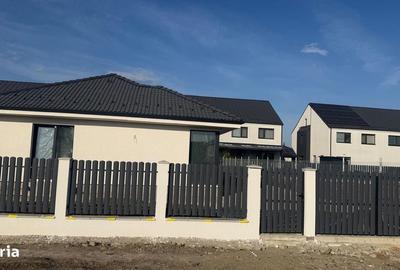 Casă cu 4 camere cu Teren 400 Mp în Central - 5