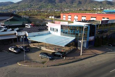 DE INCHIRIAT RESTAURANT trafic intens, vizibilitate excelenta