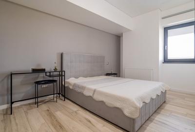 Apartament 2 camere, Mamaia Central | Vedere frontala la lac | Terasa 13,5 mp - 11