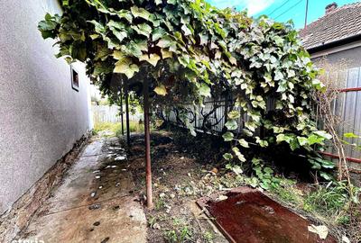 Casă cu 3 camere cu Canalizare în Central - 17