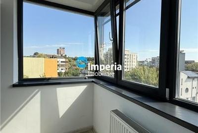 Inchiriez apartament 3 camere, open space, Zona Centru - Palas - 8