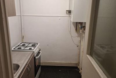 Garsonieră decomandată în Podu Roș - 2